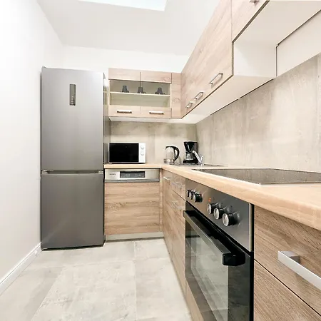 Tolstov - 2 - 25 Min Messe Dus * ドゥイスブルグ